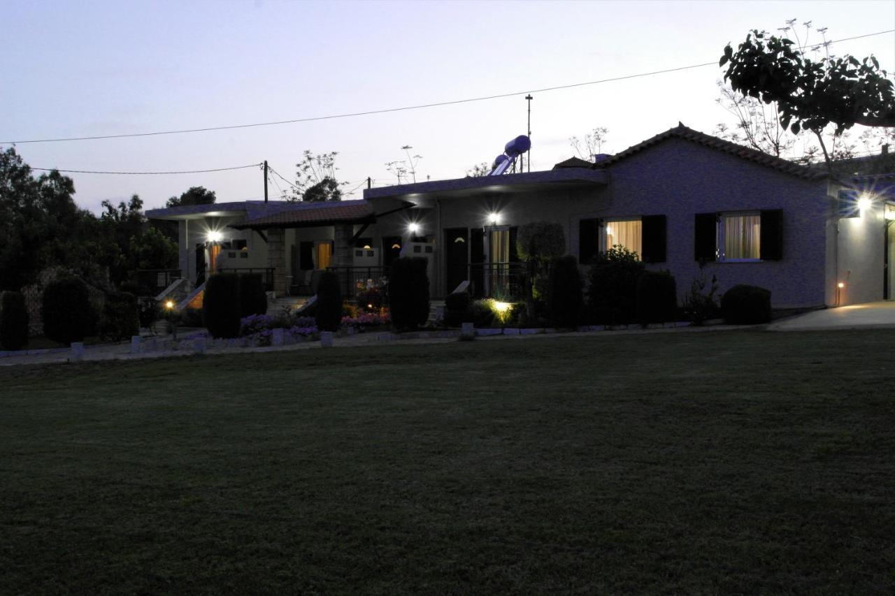 Voulas Apartments Stoúpa Zewnętrze zdjęcie