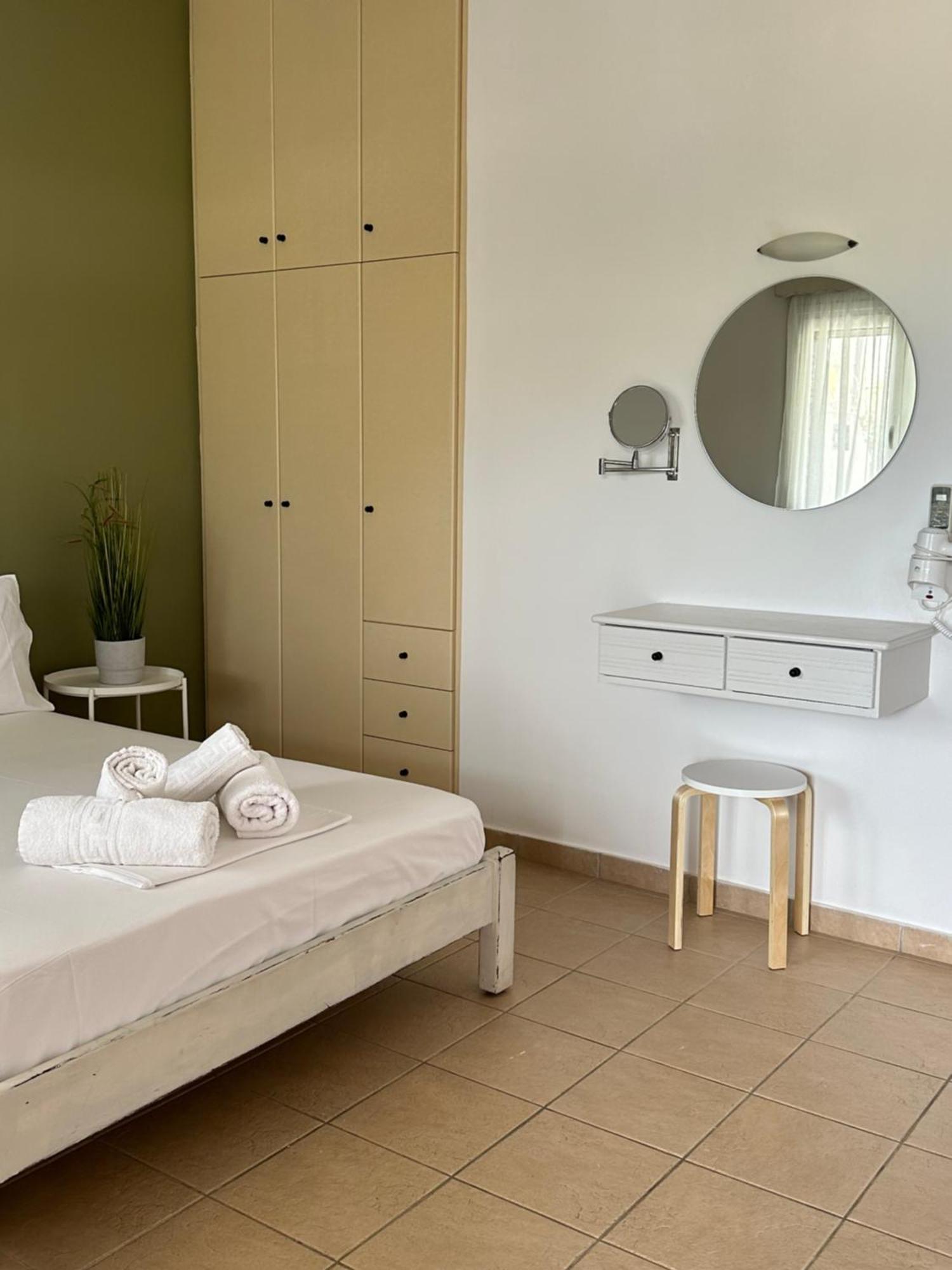 Voulas Apartments Stoúpa Pokój zdjęcie